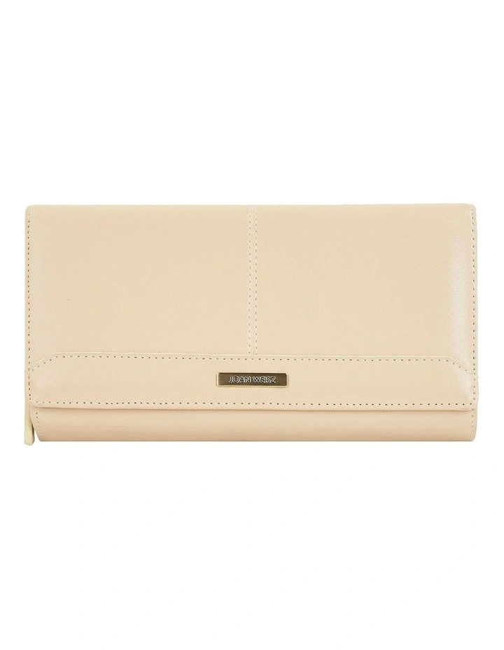 Dakota Bifold Wallet in Sand