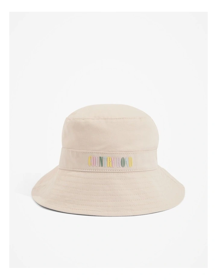 Contrast Bucket Hat in Natural