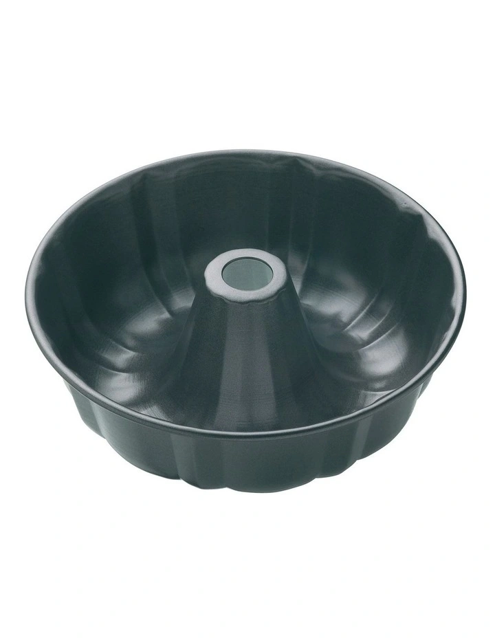 Heavy Base Fluted Ring Cake Pan 25cm in Carbon