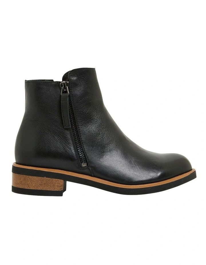 Bethany Black Glove Boots