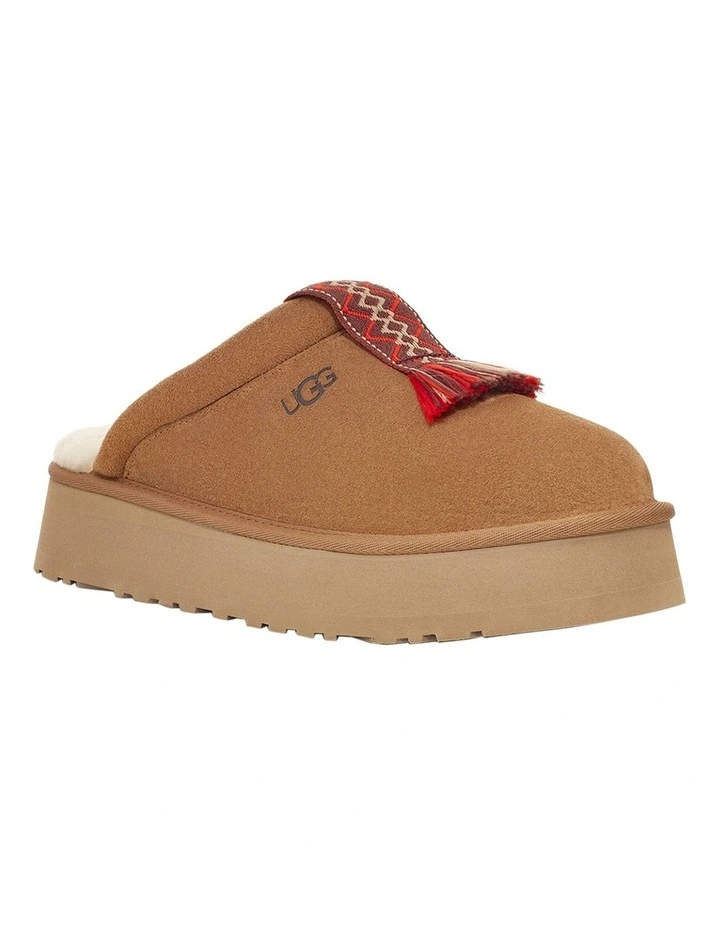 W Tazzle Shoes in Chestnut