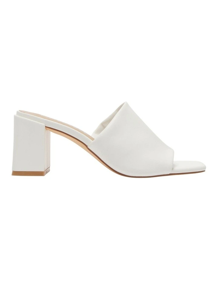 Geri Sandals in White