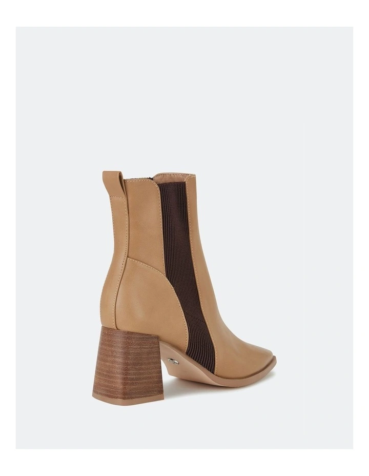 Dominica Boot in Camel