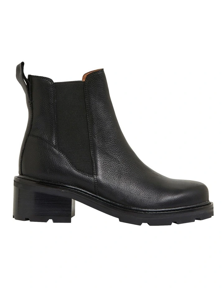 Nepal Black Glove Boots