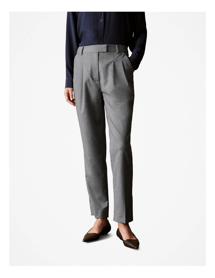 Yarn Dyed Stretch Wool Pleat Front Pant in Grey