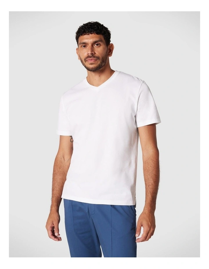 Plain V-neck Tee in White