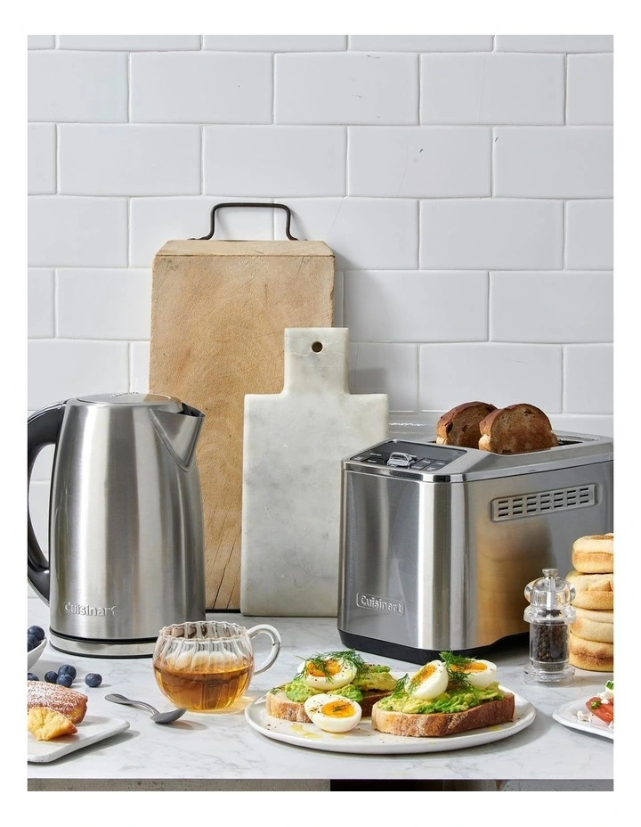 Signature 2 Slice Auto Toaster Silver CPT-520XA