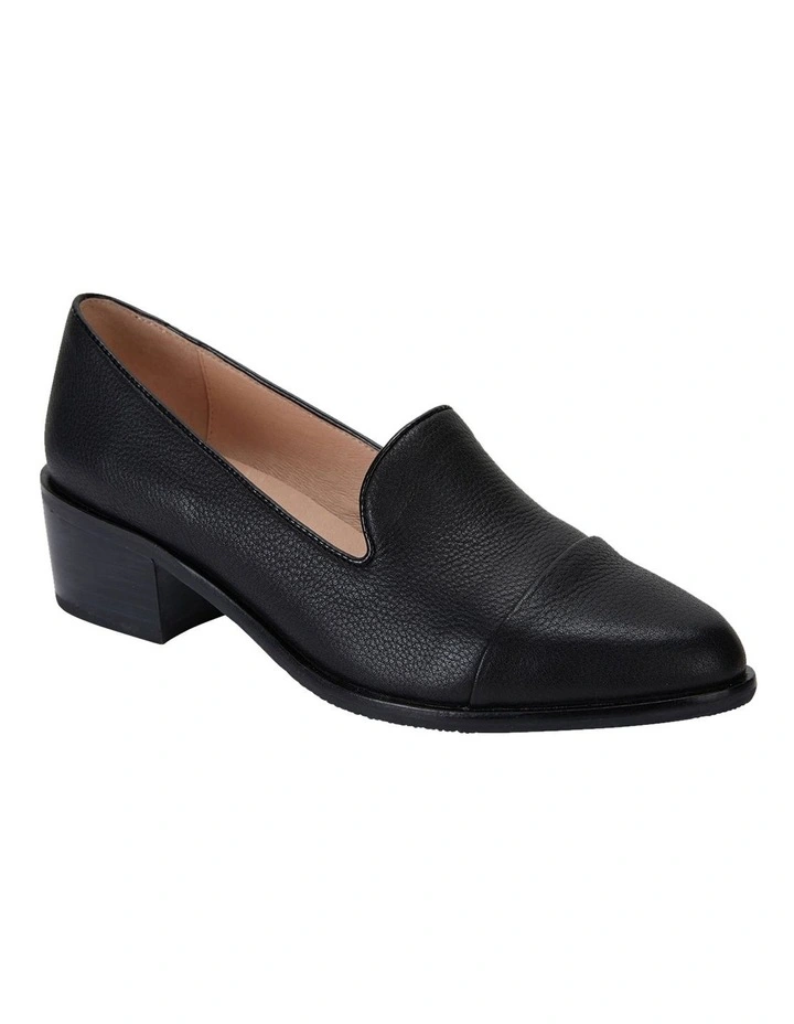 Expert Black Glove Heeled Shoes