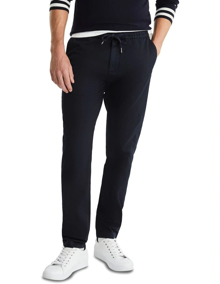 Chelsea Pull On Chino Pant in Navy