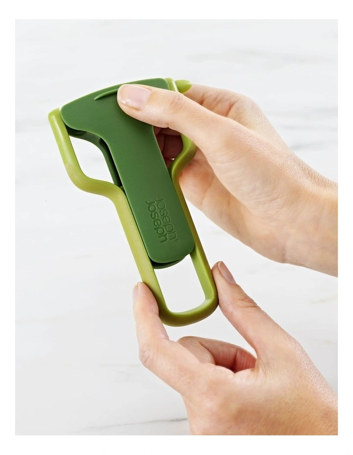 Safe Store Straight Peeler with Blade Guard Green