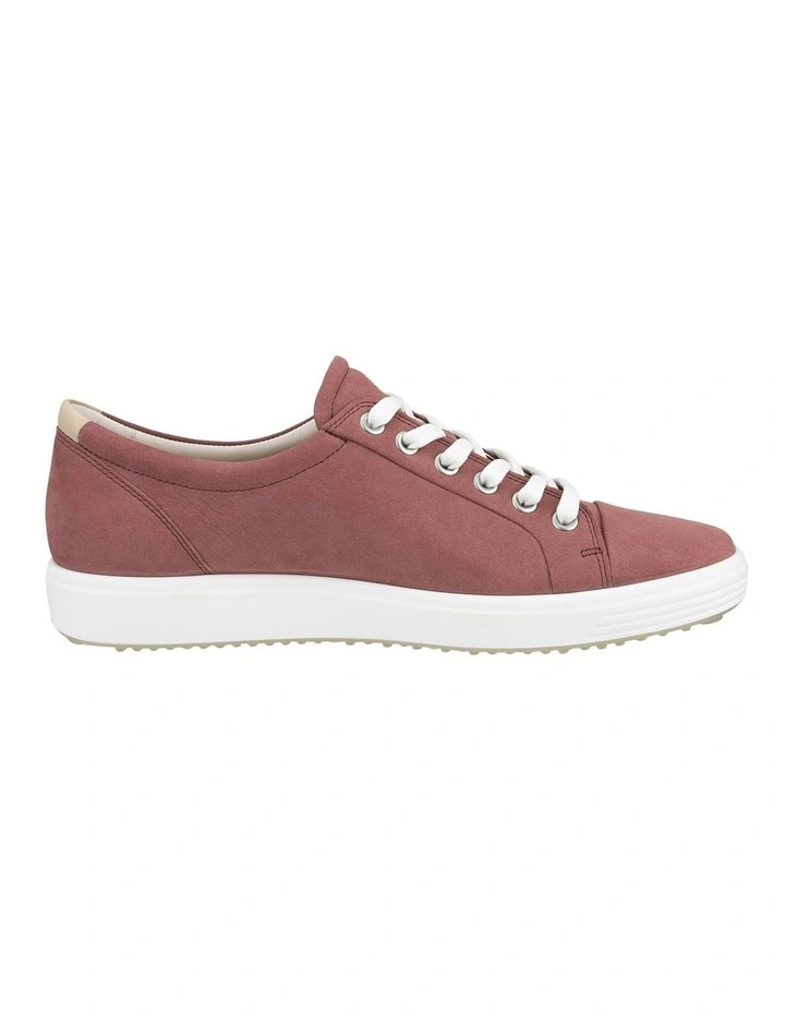 Soft 7 Sneaker in Red