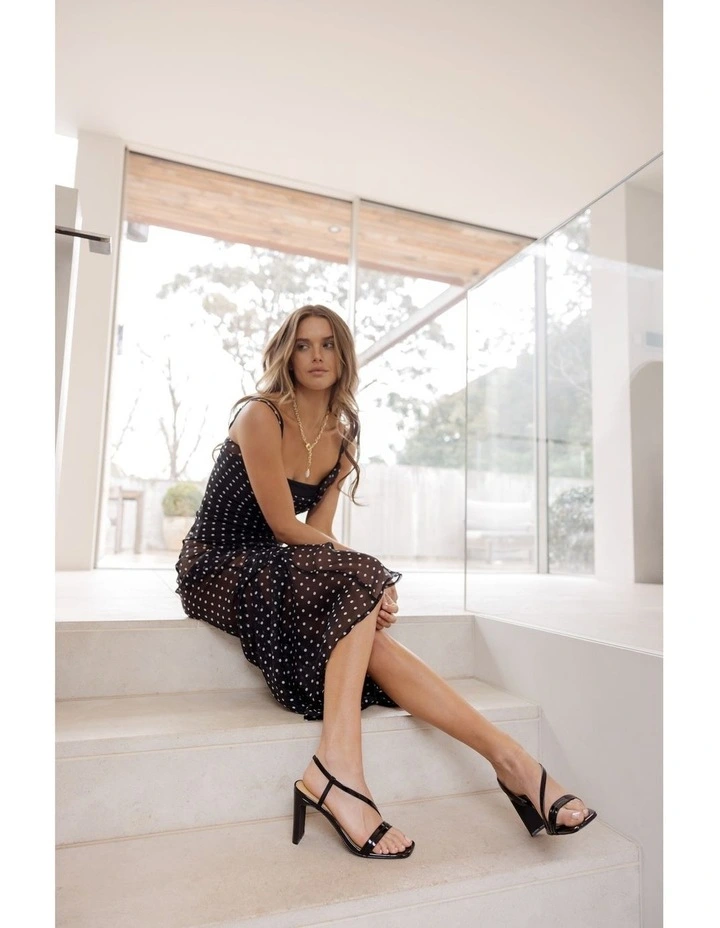 Kamino Sandals Patent Heeled in Black