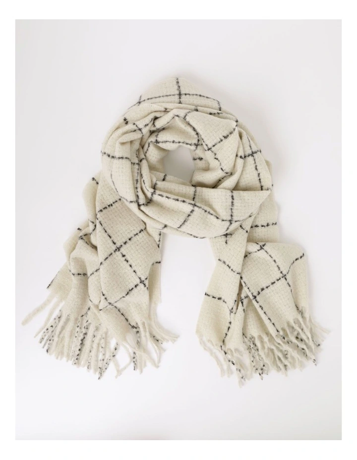 Check Winter Scarf With Tassel