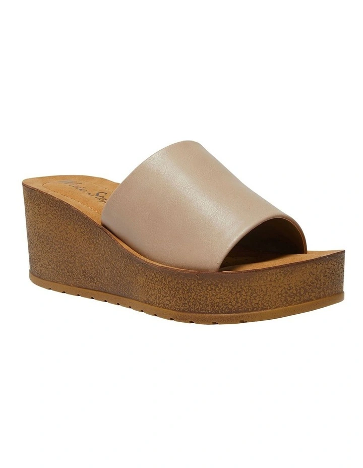 Landon Sandals in Nude Smooth