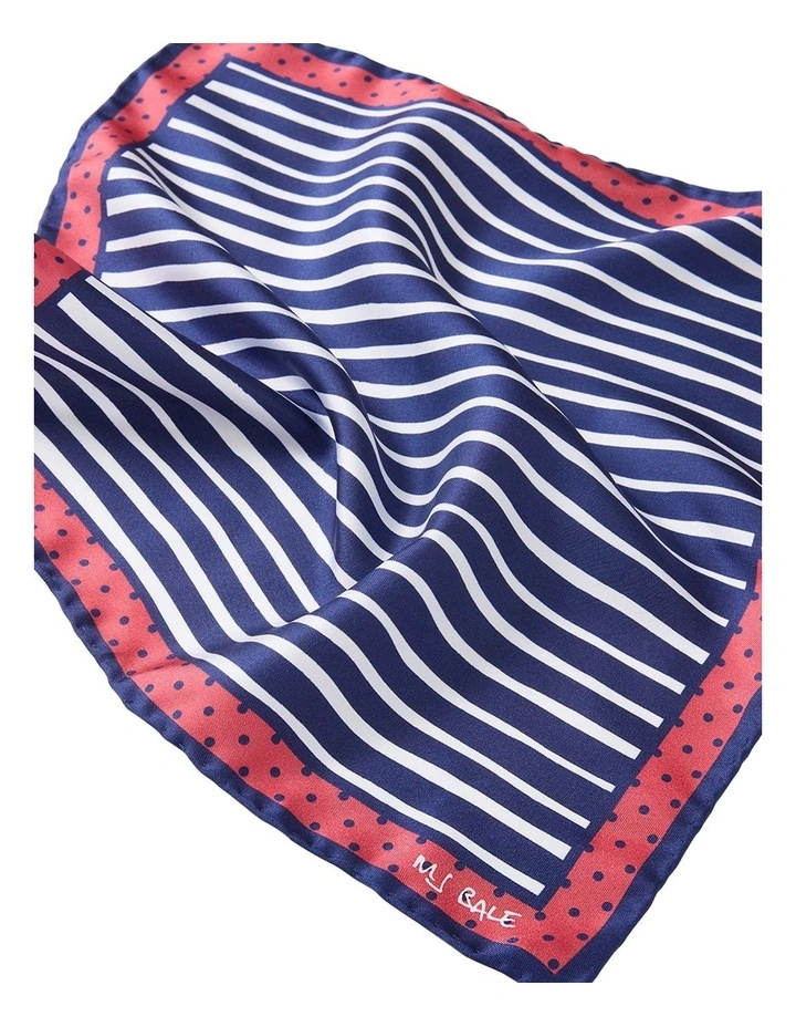 Harris Pocket Square in Navy
