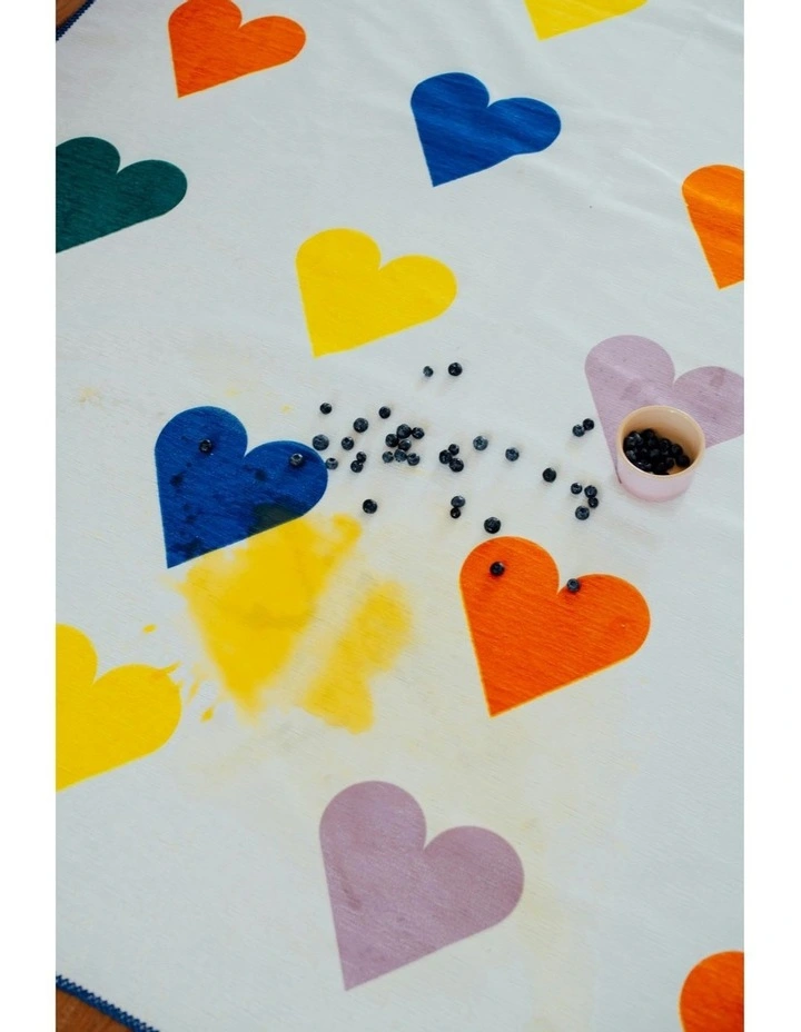 Hearts Washable Chenille Rug in Olive