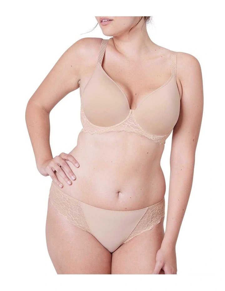 Caresse 3D Plunge Contour Bra in Beige