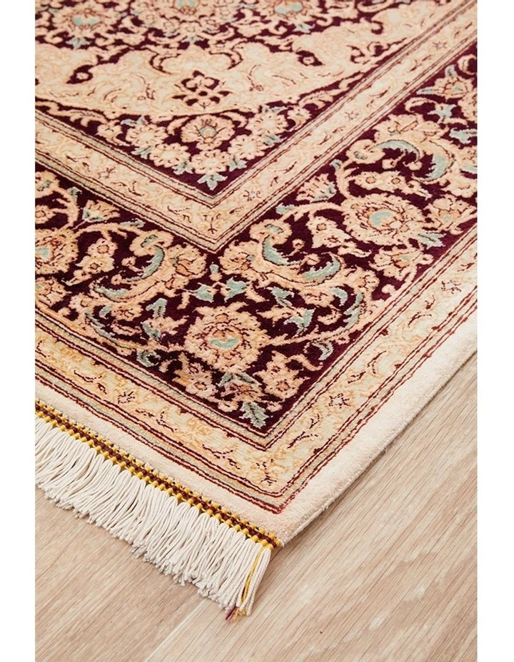 Handknotted Persian Qum Rug 200X130cm