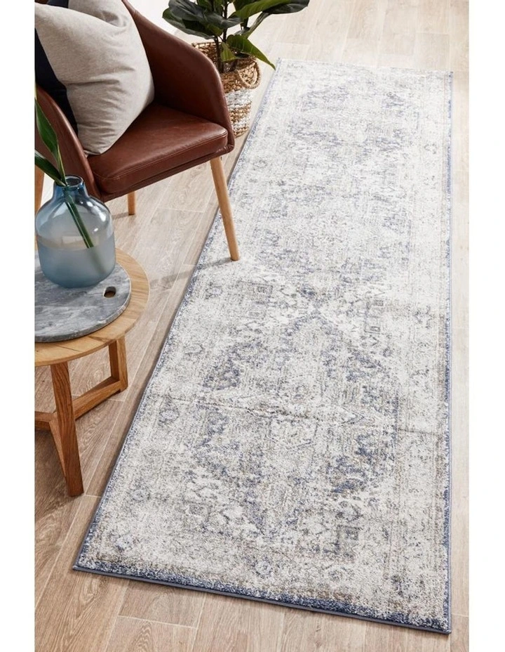 Mayfair Hugo Rug in Ocean