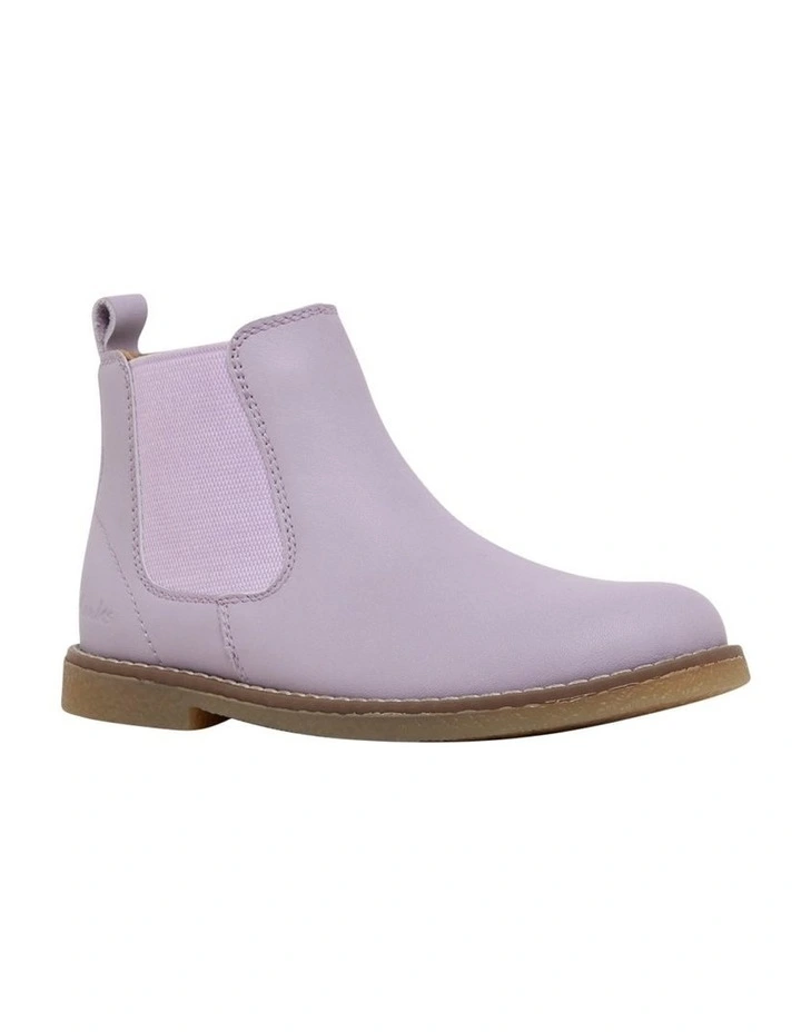 Chelsea Ii Boots in Lilac