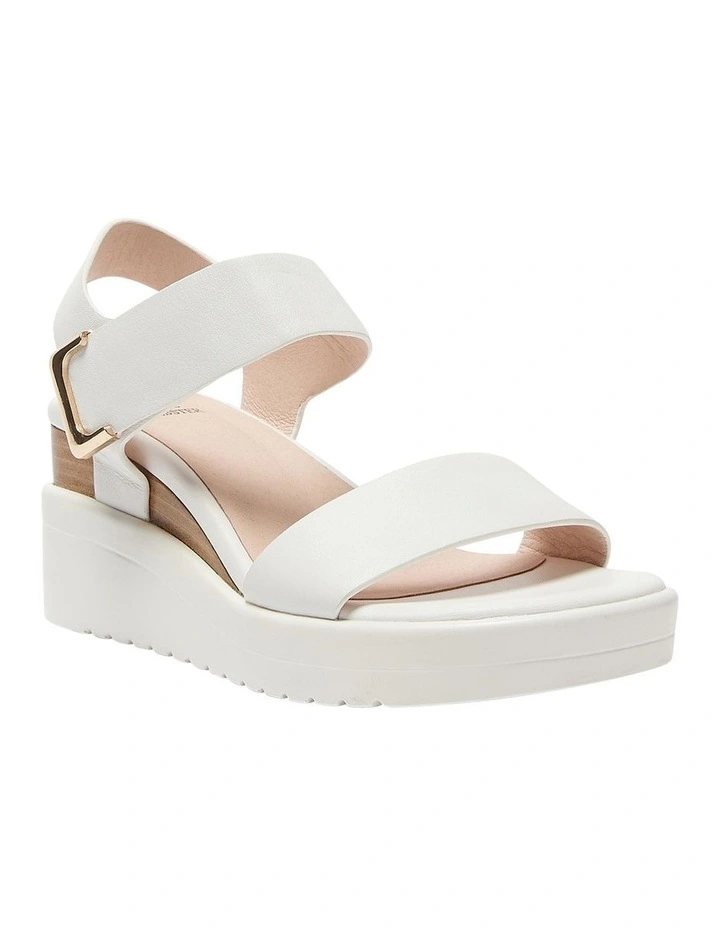 Iris Sandals in White Leather