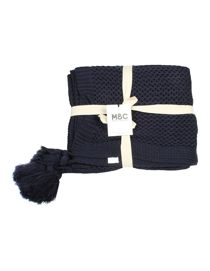 Barnes Chunky Knit Throw Blanket With Tassels 152x127cm in Black