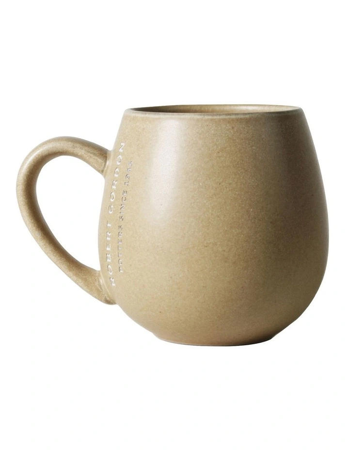 Hug Me Mug in Umber