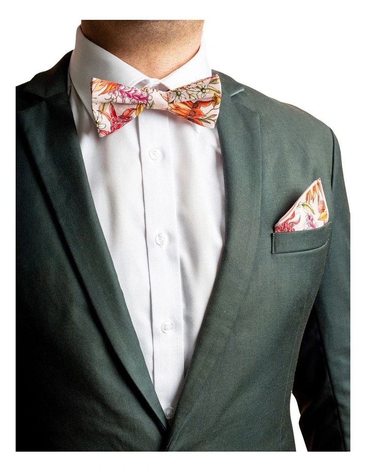 Botanical Bow Tie in Pink