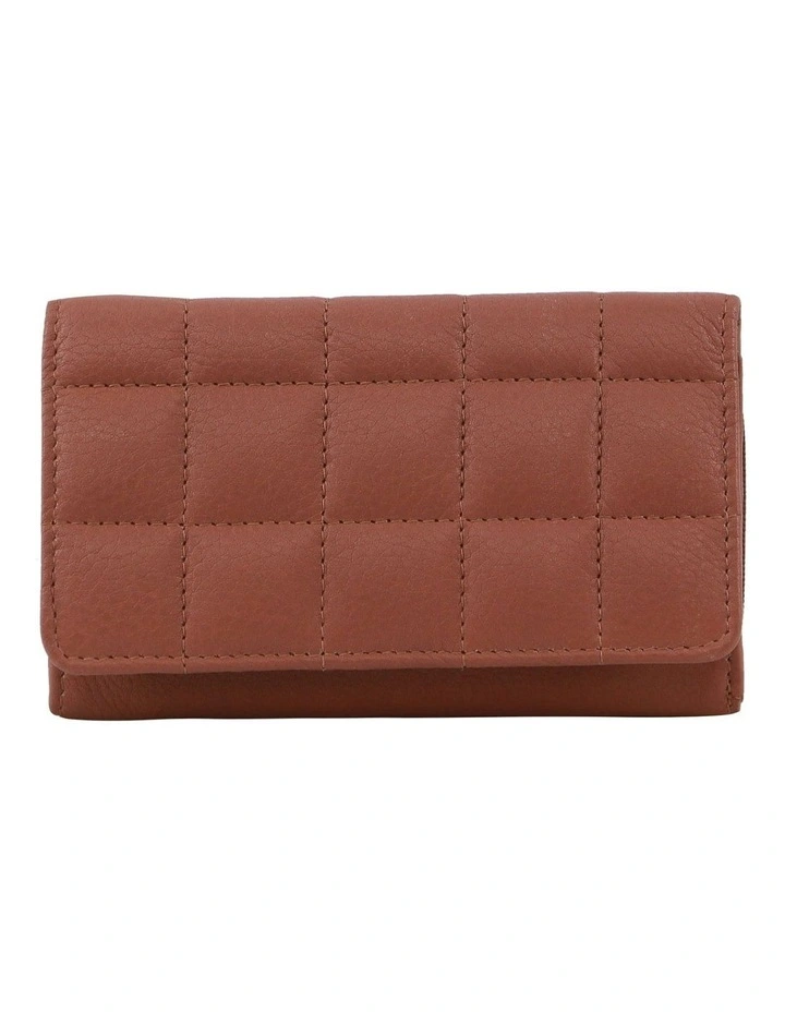 Pleated Leather Tri-Fold Wallet in Rose