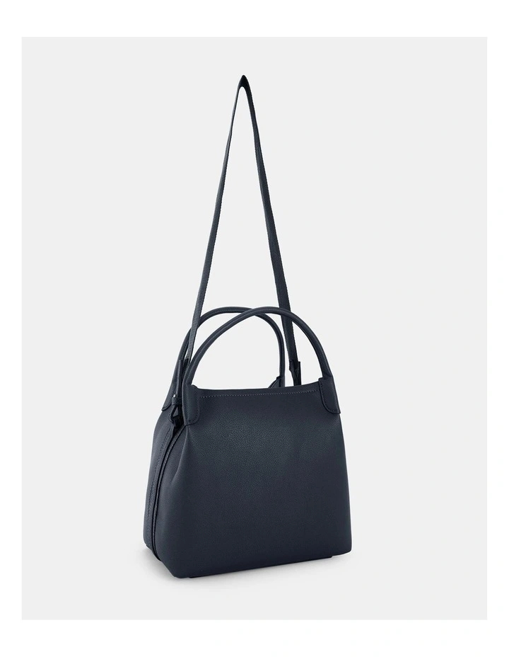 Arraso Handbag in Black