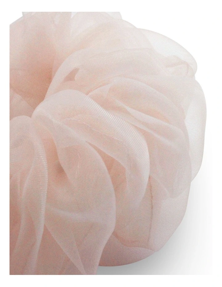 Fluted Scrunchie in Coral