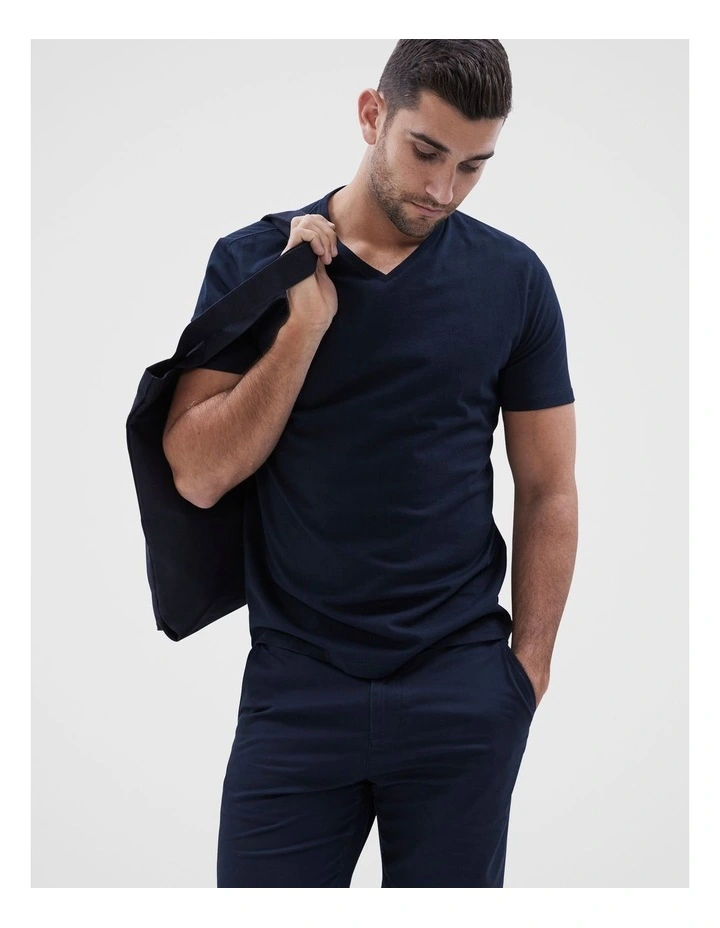 Classic V Neck T Shirt in Navy