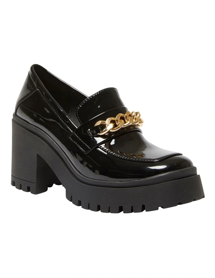 Jayla Loafers in Black Patent