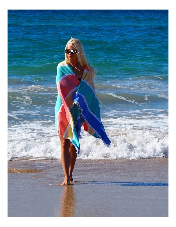 Cotton Beach Towel in Tropical