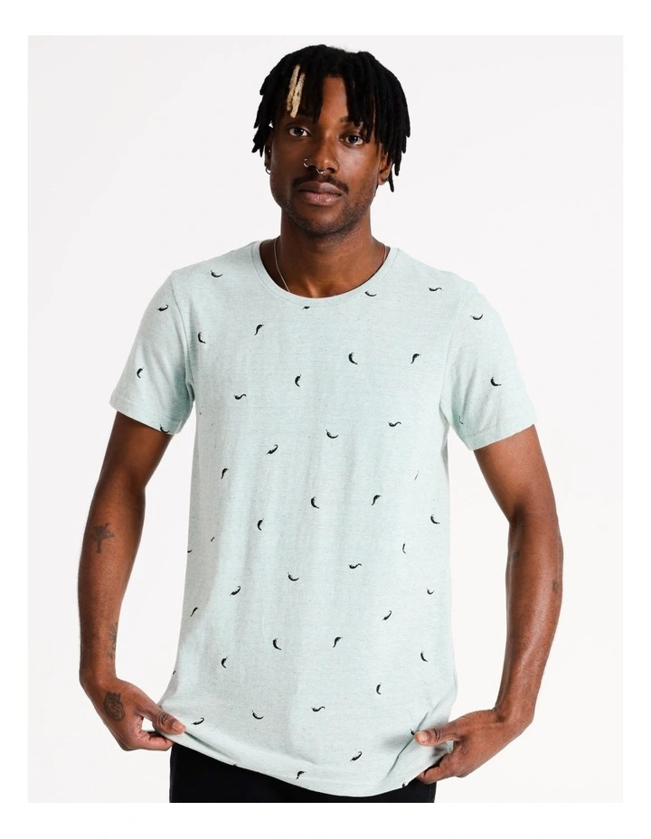 Hot Stuff Convo Print Short Sleeve Tee in Green