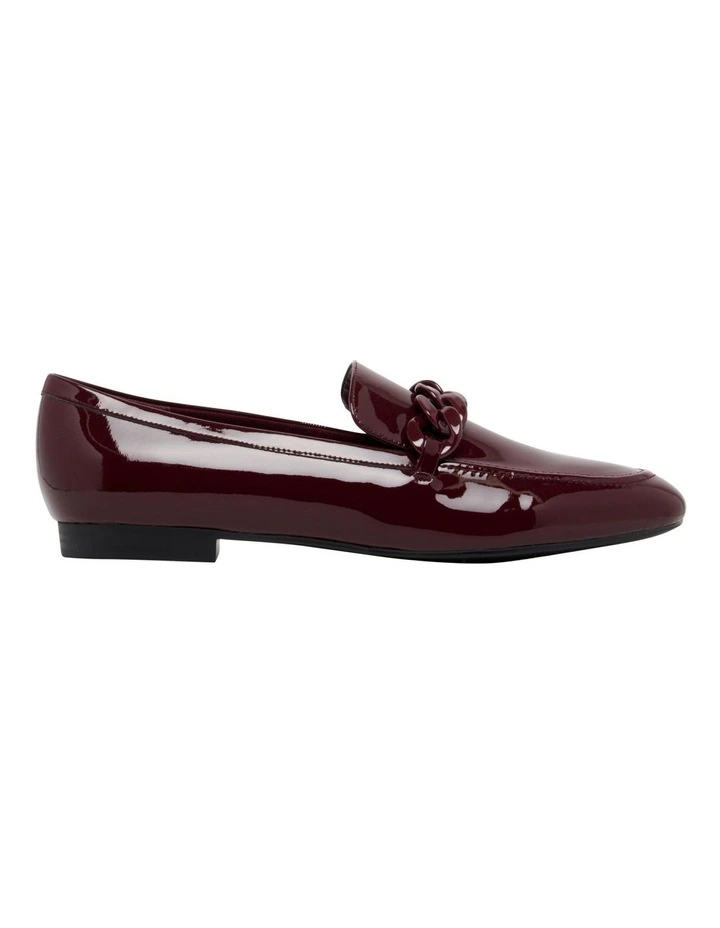 Chain Red Flats
