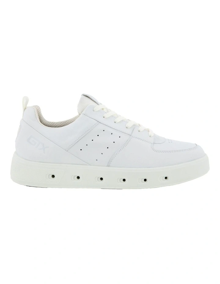 Street 720 Sneaker in White