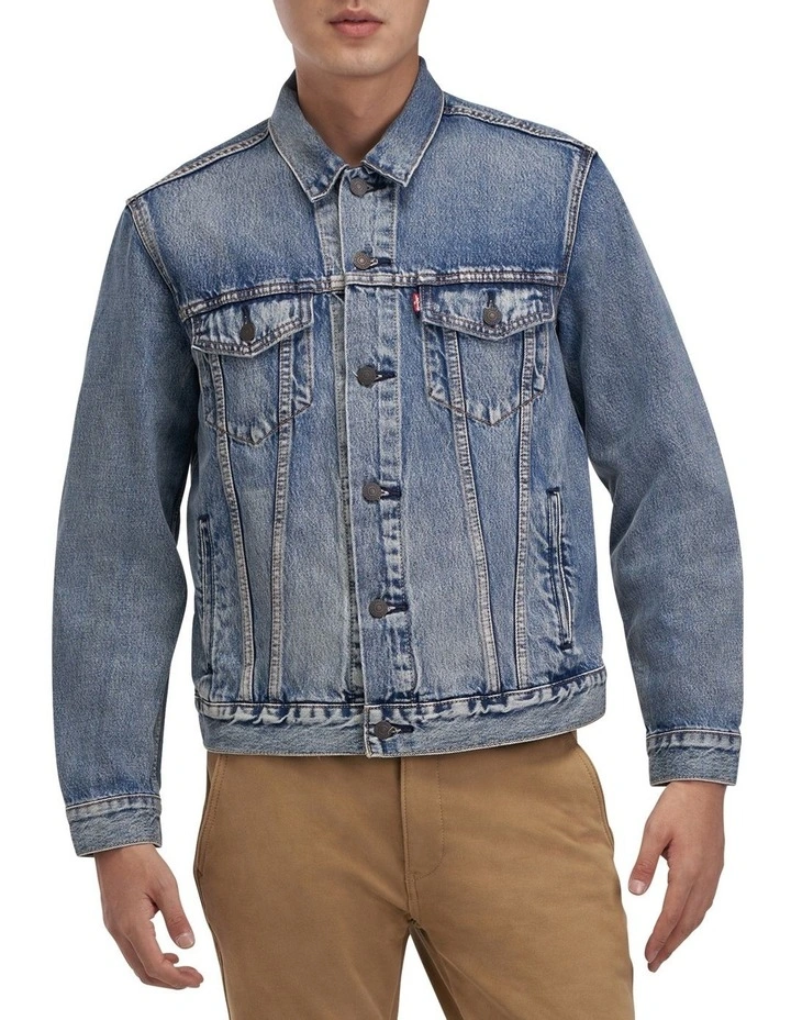 Trucker Jacket in Light Blue