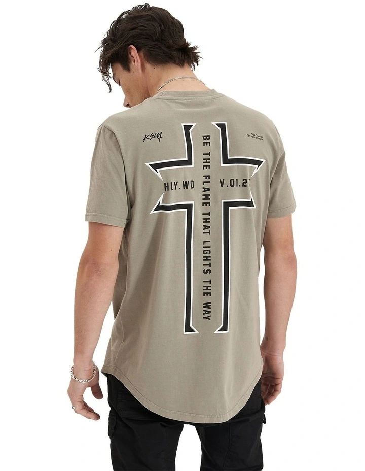 Flame Dual Curved Tee in Pigment Elephant Green