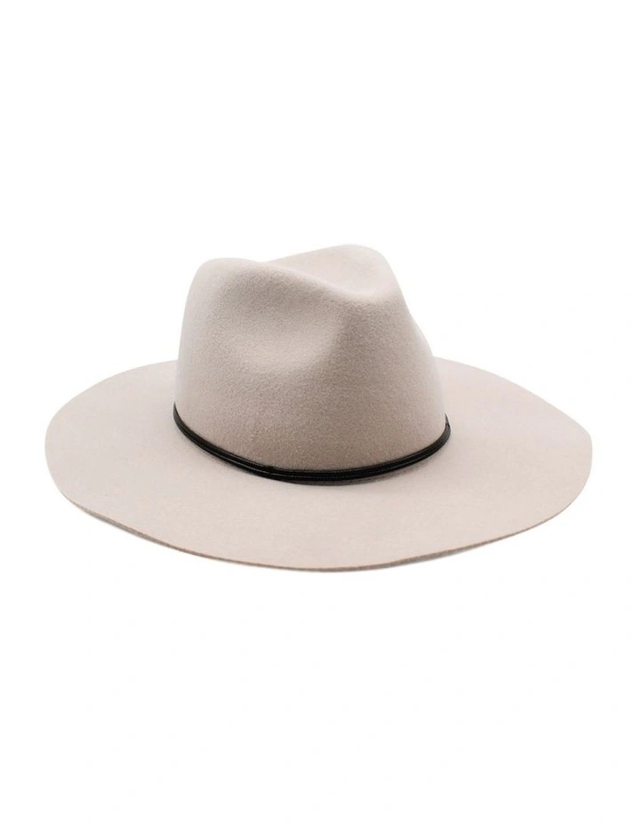 Swagman Fedora Hat in Beige