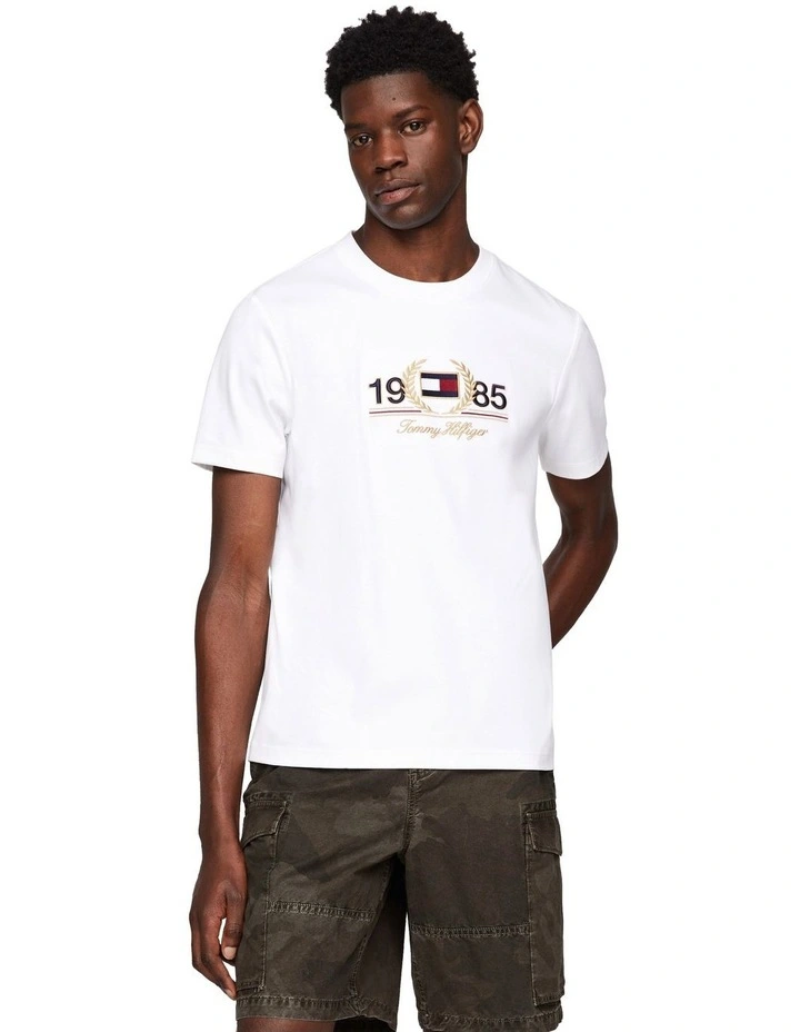 Icon Laurel Tee in White