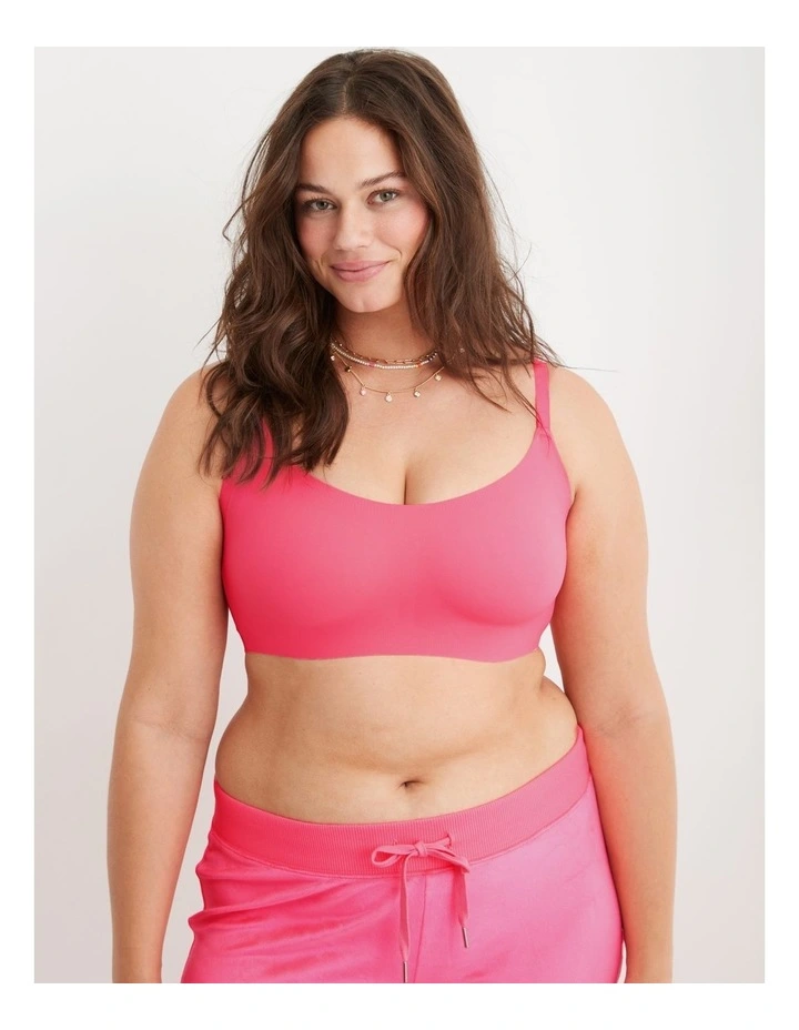 Smoothez Skinny Scoop Bralette in Coral Sun