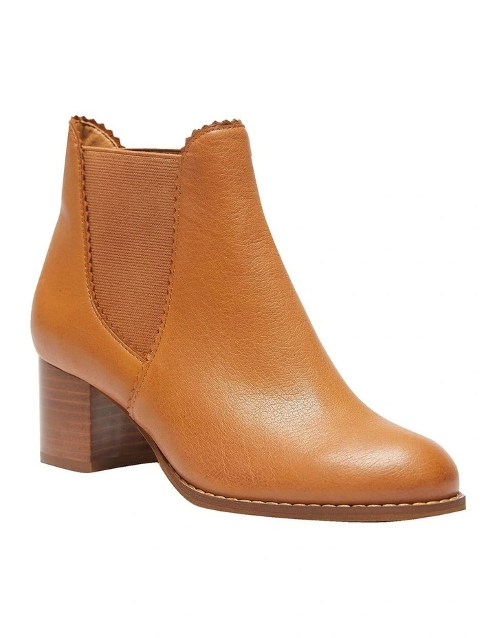 Liam Tan Glove Boots