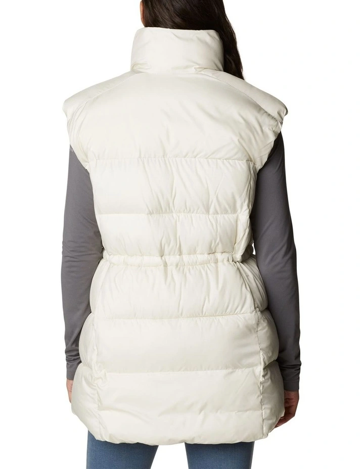 Puffect Mid Insulated Vest in Chalk