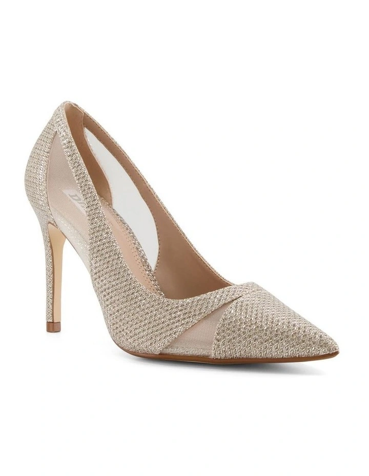 Banquet Pump in Gold