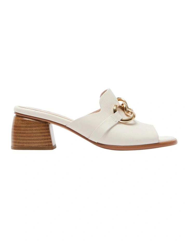 Helen Sandals in Ivory Leather