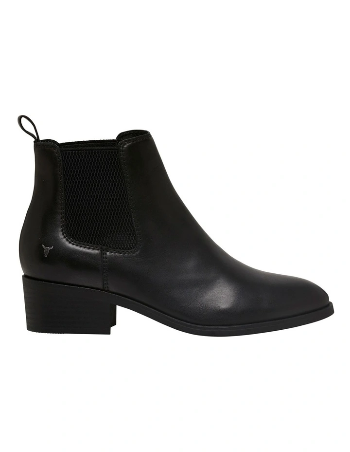 Ravee Heeled Chelsea Boot in Black