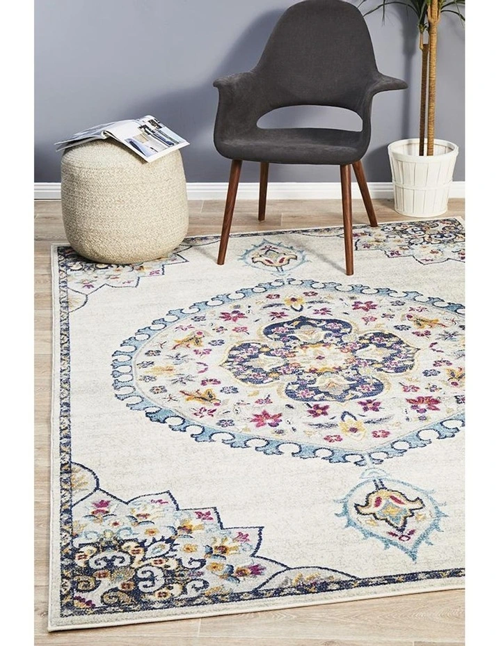 Babylon Rug 202 in White