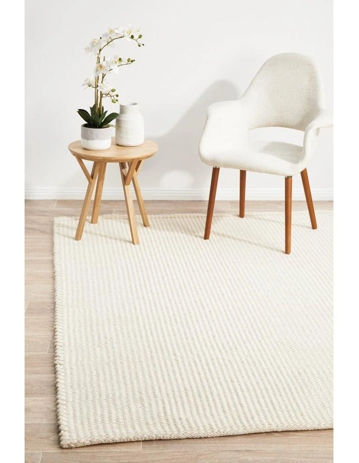 Skandinavian 300 Rug in Cream