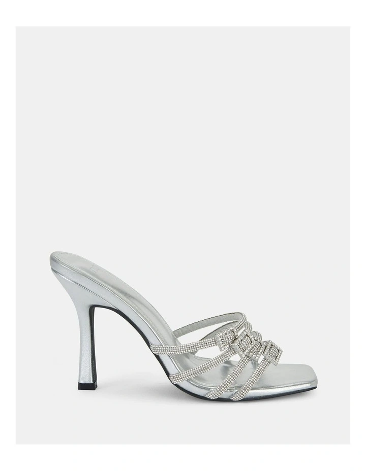 Yetti Heels in Silver